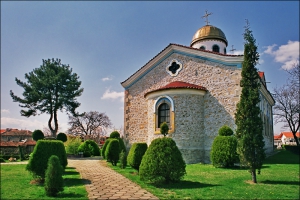 Ако всички църкви у нас бяха стопанисвани така ,,,