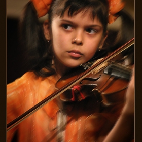 Girl with violin