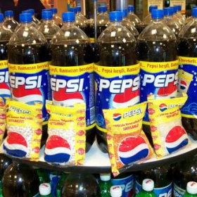 Pepsi и боб на промоция