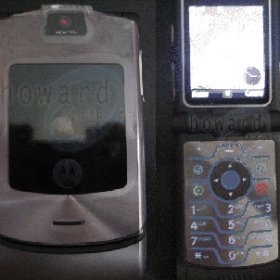 front picture of the new Motorola RAZR V2