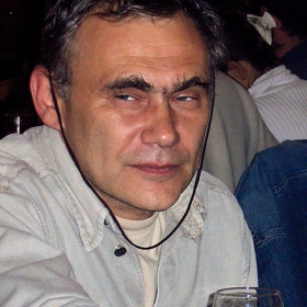 Какво не прави глада от човека!...
