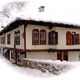Нереално