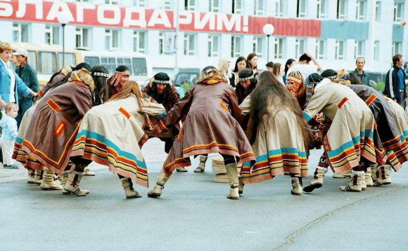 Гулун