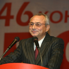 без коментар