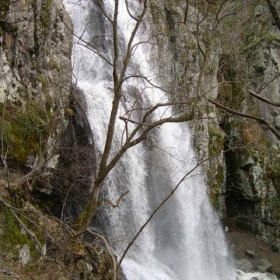 Боянски водопад