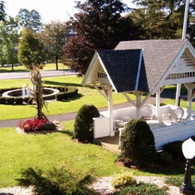 The Thompson house courtyard