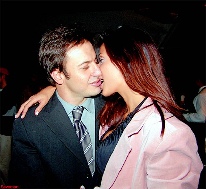 Kiss