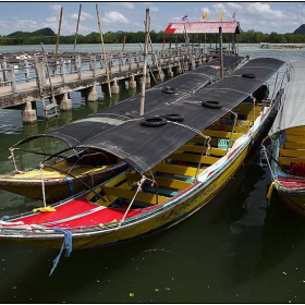 Long tail boats 2