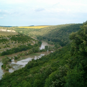 Водата спадна с почти метър 1