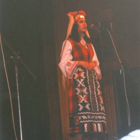Da zapazim na6ata muzika :)