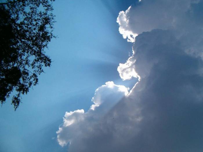 Sunlight shining through clouds