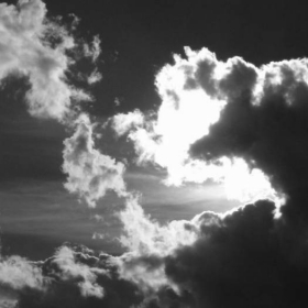 облаци (2; black & white)