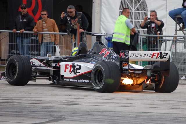 Минарди F1X2