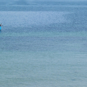 Човекът, лодката и морето