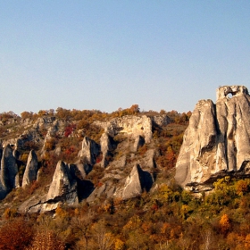 Скалната кула Провъртеника