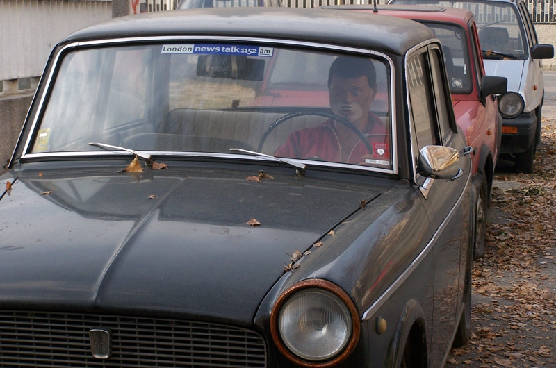 Манекен в стар Fiat