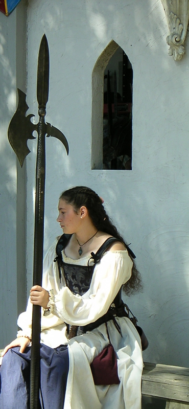 ...дори и с оръжие в ръка (с поздрав към akuji)