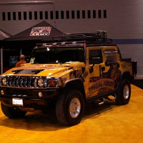 Chicago Autoshow - HUMMER - SPECIAL FORCES