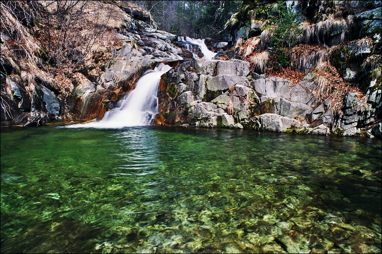 Водопадите Попина лъка - долната каскада