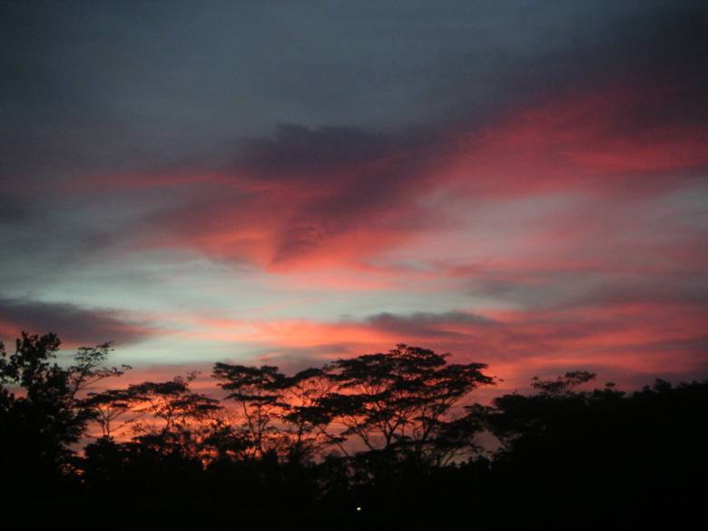 zalez Tanah Lot 2