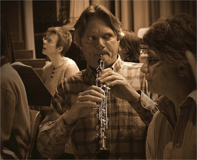 .. razvqlnuvan Oboist ..
