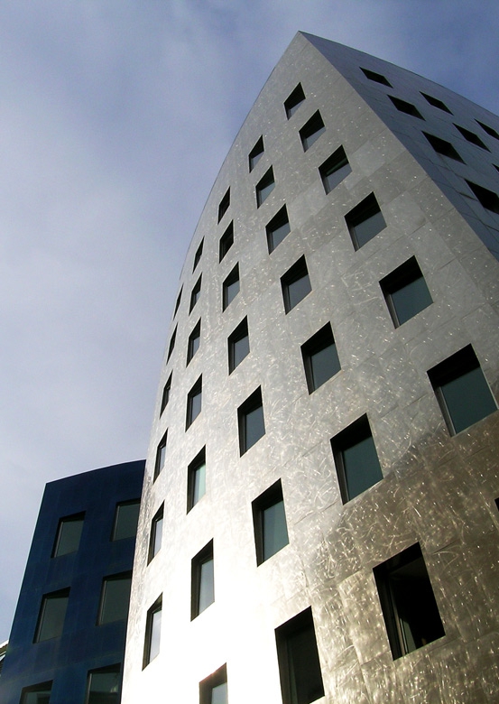 Twist Building