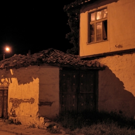 Сенки в стария град