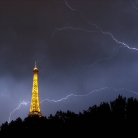 Fulmine a Parigi