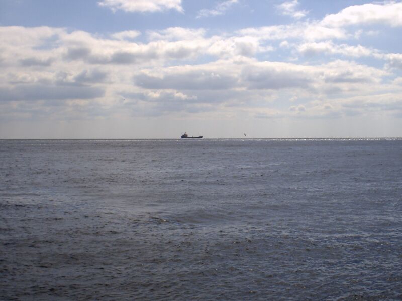 Море
