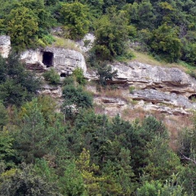 Albotinski skalen manastir(s.Gradec)