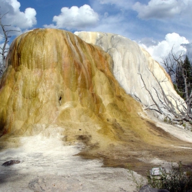 Mammoth Springs 3