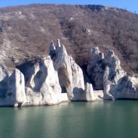 Чудните скали