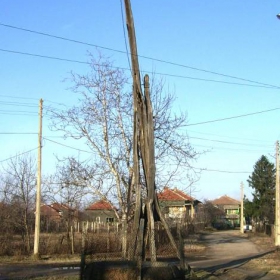 Герана на Ангел Кнез в село Покрайна. Посторен през 1879 година.