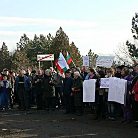 Нови искър против боклука на София