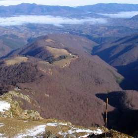 Някъде в далечината...