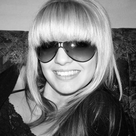 Пак тя...:)