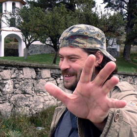 Не  ме снимай, че не ми харесва фона