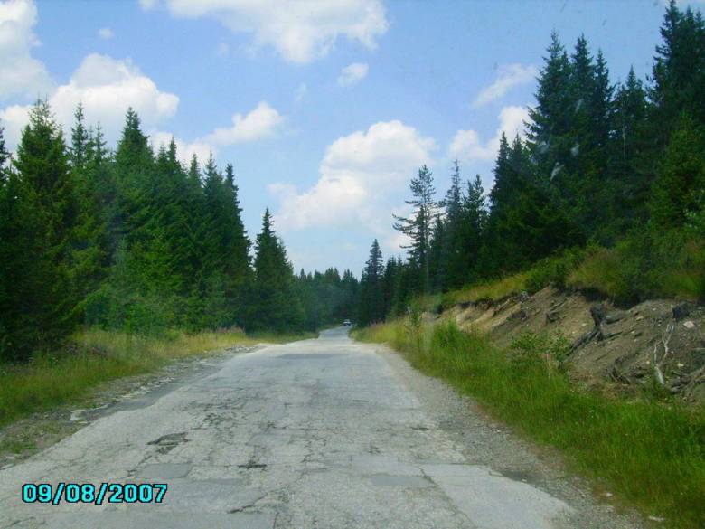 Красота и лош път