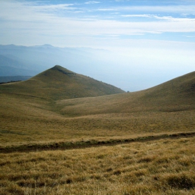 Географски център на България...