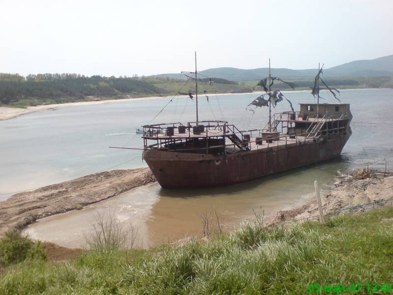 пиратите си забравиха кораба