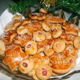 Коледни меденки