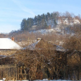 Зимно пейзажче от село Дражинци