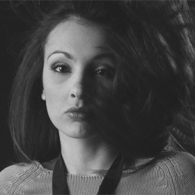 B/W