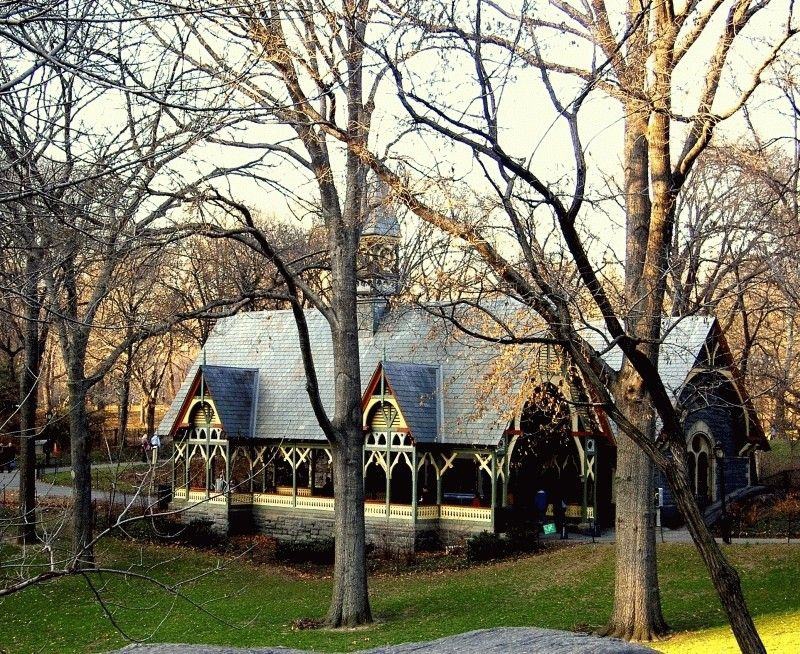 Къщичка в гората