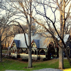Къщичка в гората