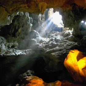 Hoa Cuong Cave - 2