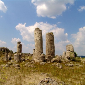 П. Камъни