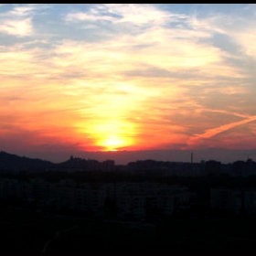and the sun is going down...