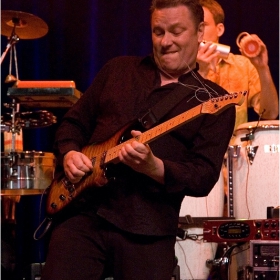 Bruno Mueller (guitar)