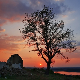 На западната граница - нищо ново...